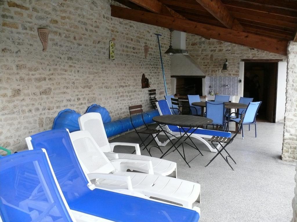 Le Clos De La Vigne Montreuil  Bagian luar foto