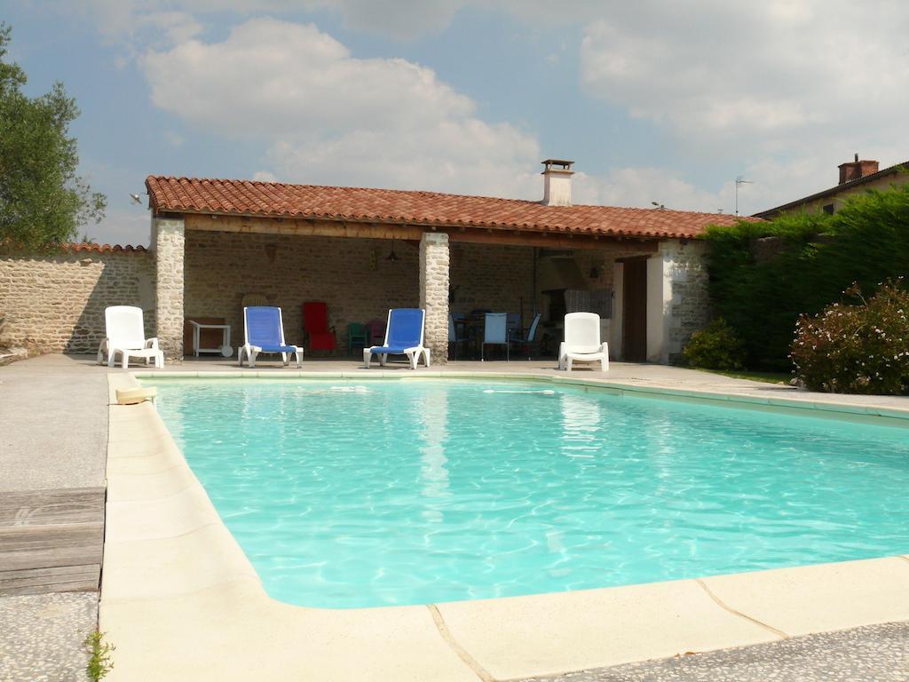 Le Clos De La Vigne Montreuil  Bagian luar foto
